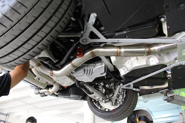 F87 M2 Competition Signature Exhaust System includes Active F-brace